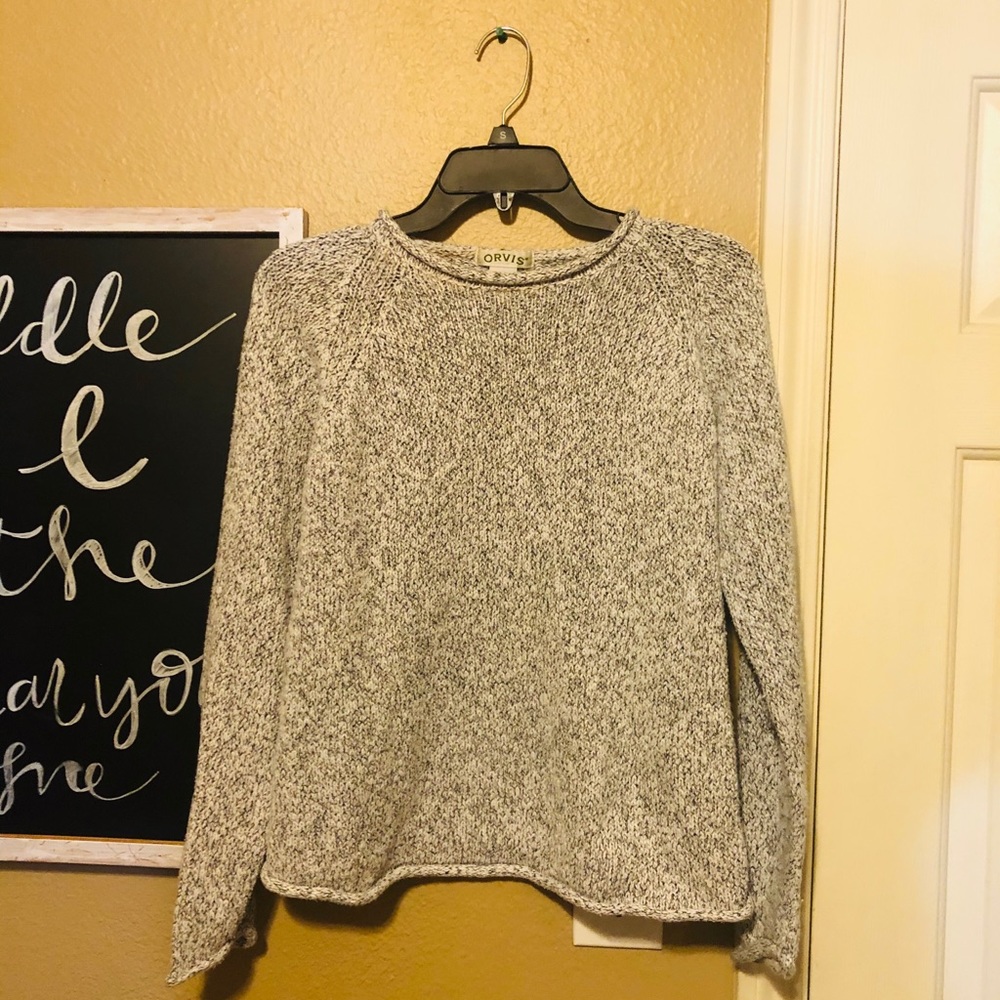 | Orvis gray pullover sweater |